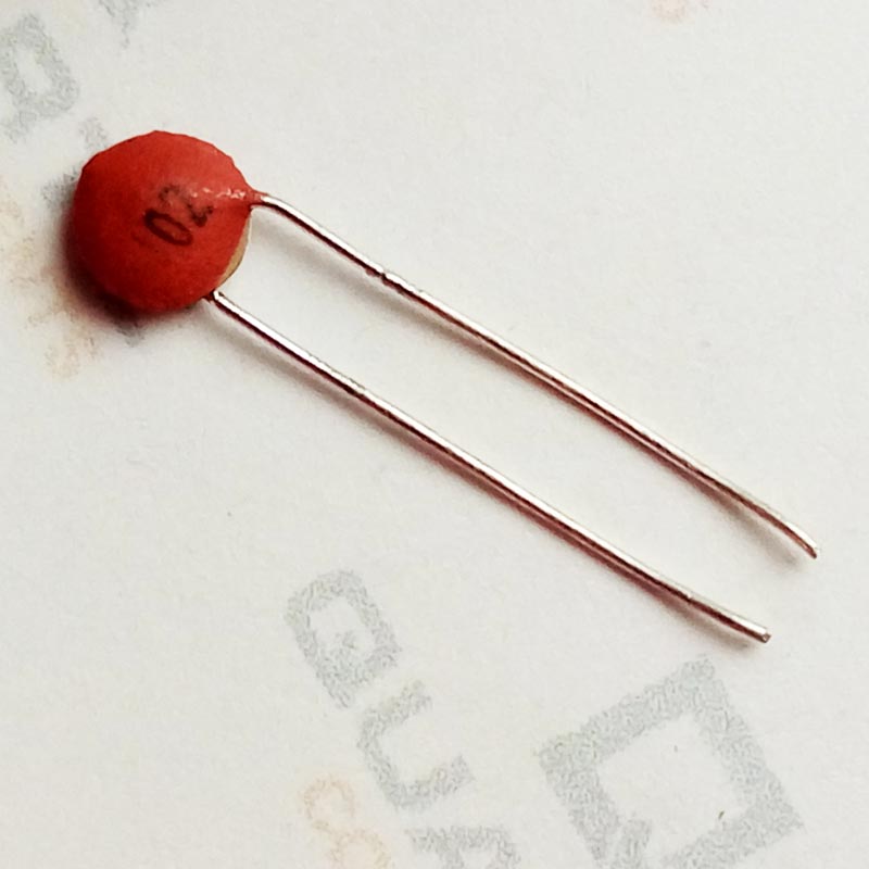1000pF Ceramic Capacitor (Pack of 5)
