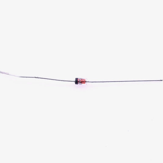 1N4738A 8.2V Zener Diode