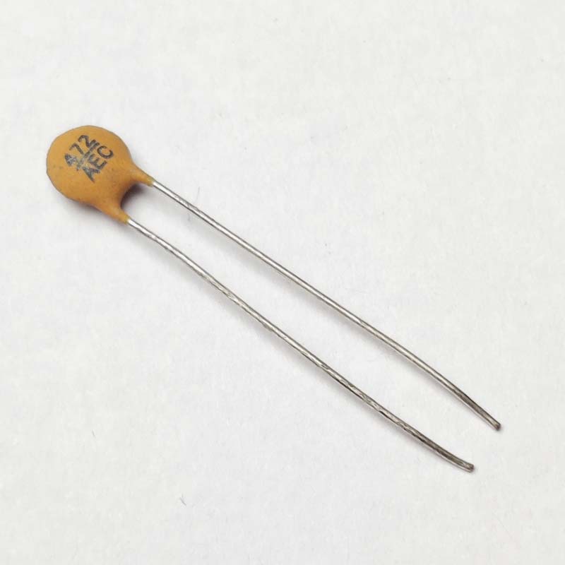4700pF Ceramic Capacitor (Pack of 5)