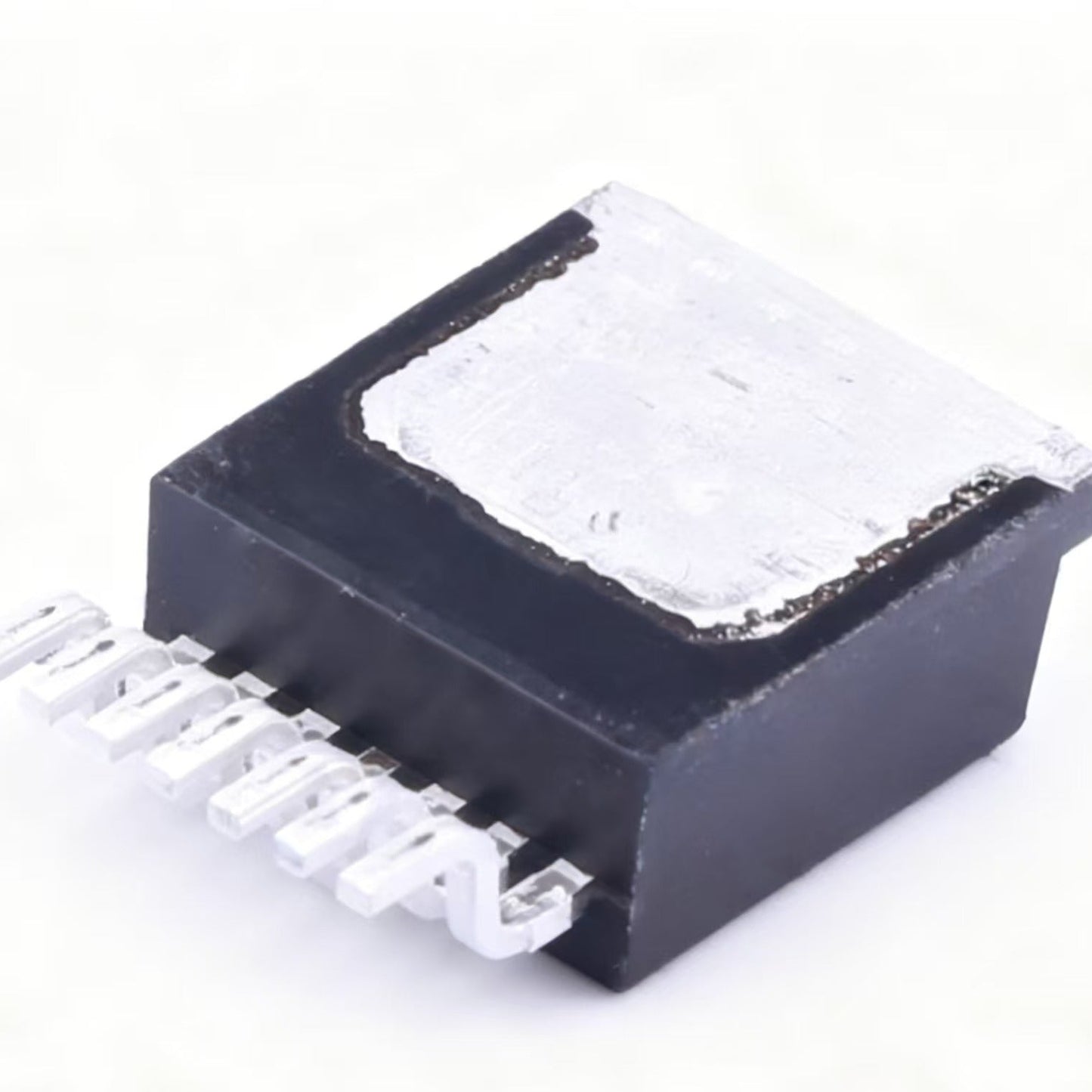 BTN8962TAAUMA1 Infineon