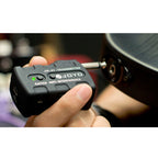 JOYO JW-01 wireless guitar transmitter and receiver detail 8
