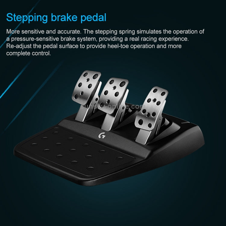 Logitech G923 racing wheel and pedals detail 7
